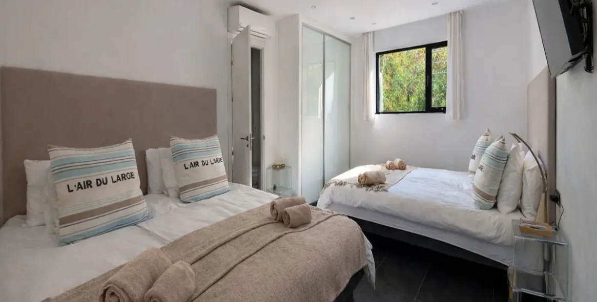 Short-term rent of detached villa in Marbella 13