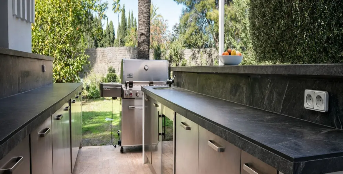 Short-term rent of detached villa in Marbella 19