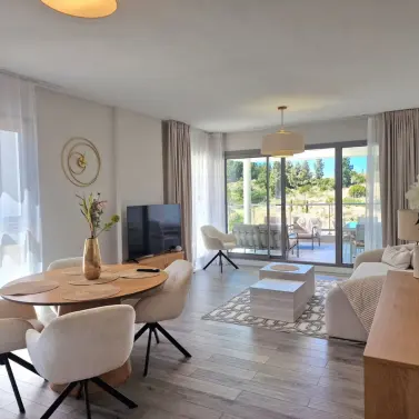 Long-term rent of middle floor apartment in Mijas