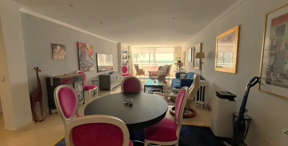 Long-term rent of middle floor apartment in Estepona 5