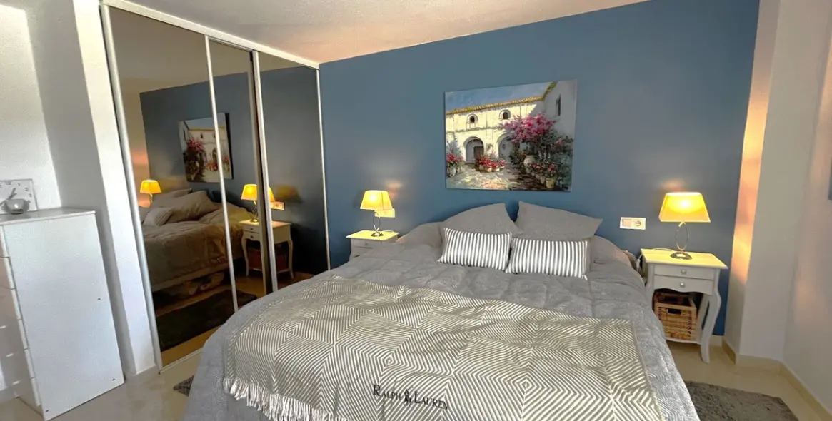 Long-term rent of middle floor apartment in Estepona 10