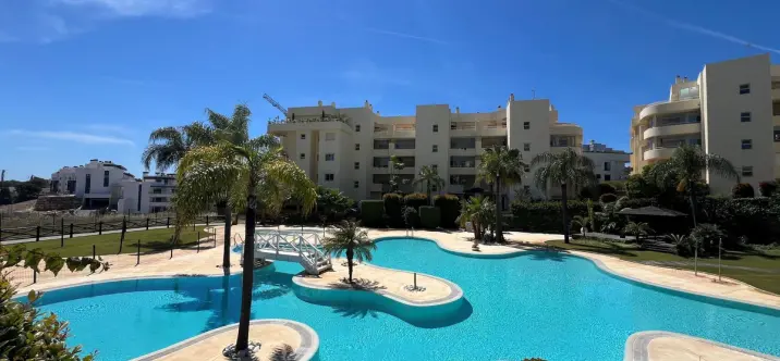 Long-term rent of middle floor apartment in El Chaparral 3