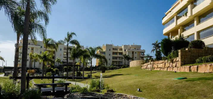 Long-term rent of middle floor apartment in El Chaparral 4