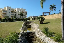 Image 6 thumb