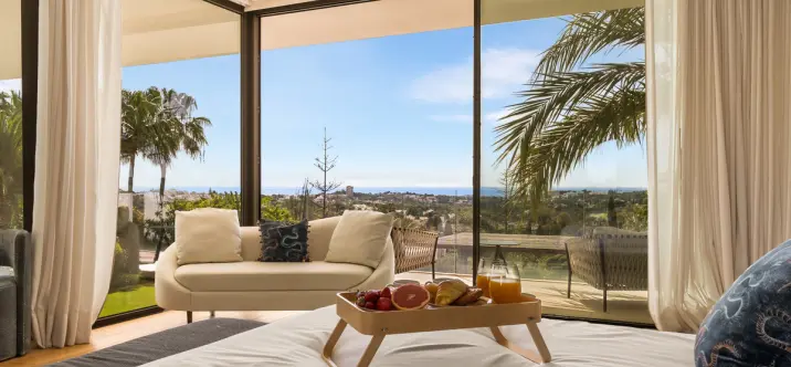 Short-term rent of detached villa in Nueva Andalucía 3
