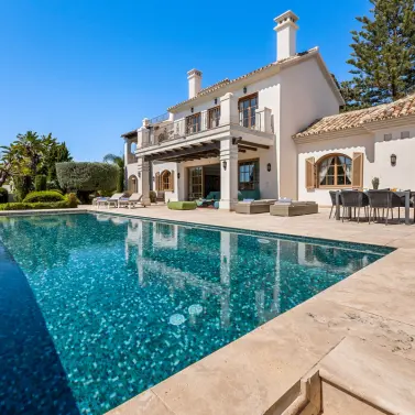 Short-term rent of detached villa in The Golden Mile