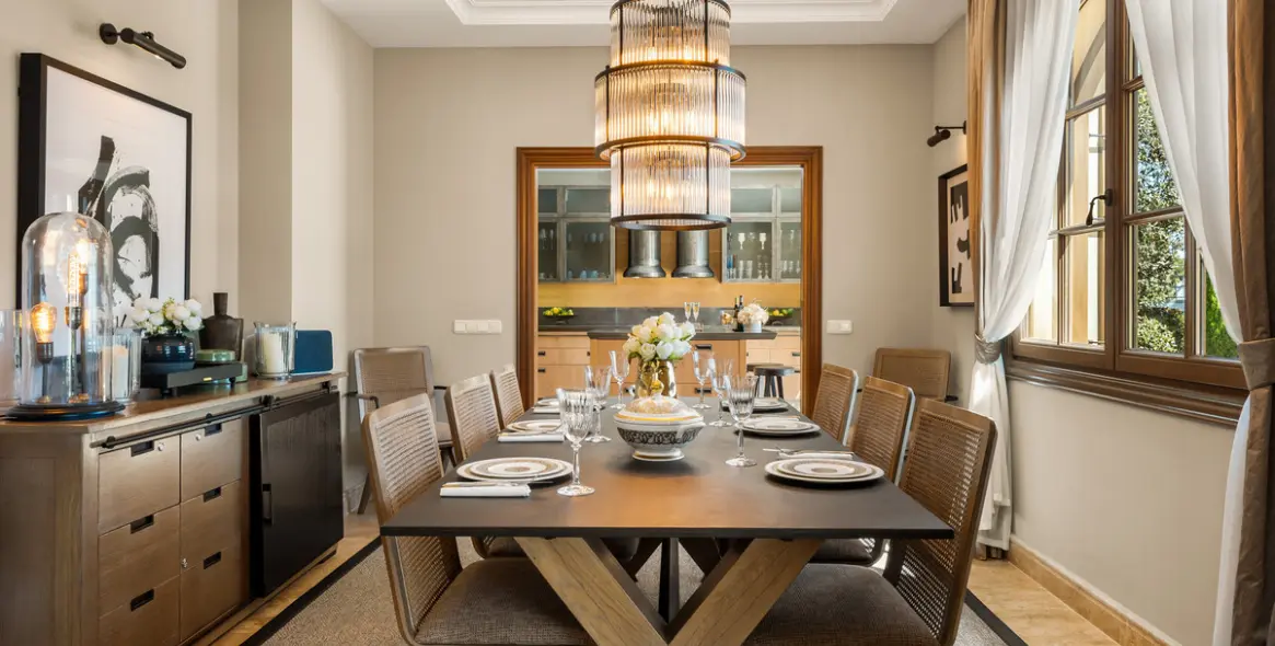 Short-term rent of detached villa in The Golden Mile 10