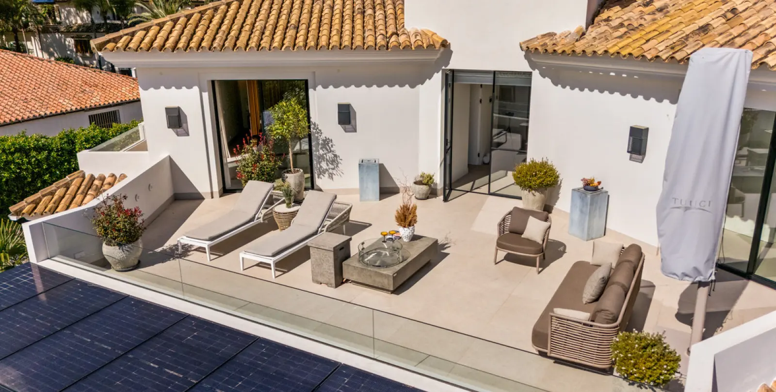Alquiler a corto plazo de villa independiente en Los Monteros 44