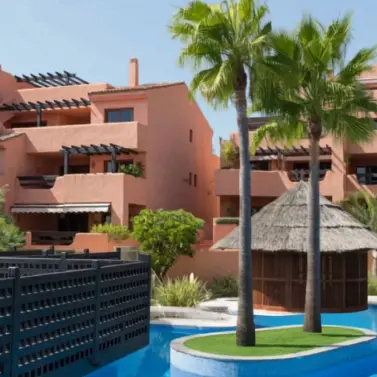 Long-term rent of ground floor apartment in Estepona
