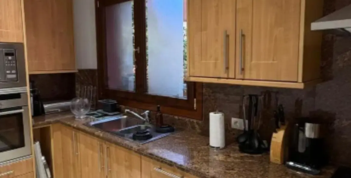 Long-term rent of ground floor apartment in Estepona 11