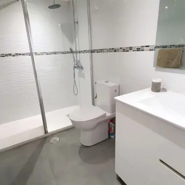 Venta de apartamento en planta media en Fuengirola