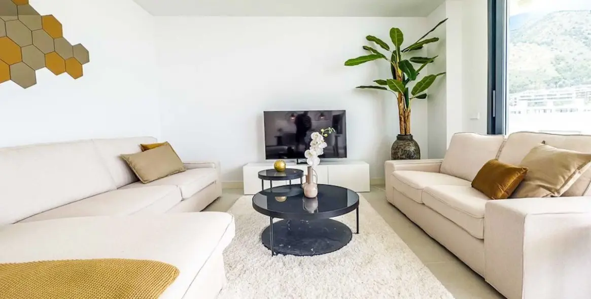 Venta de apartamento en planta media en Fuengirola 9