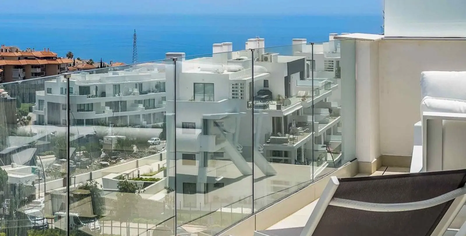 Venta de apartamento en planta media en Fuengirola 2