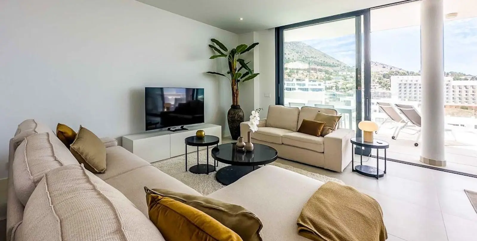 Venta de apartamento en planta media en Fuengirola 7