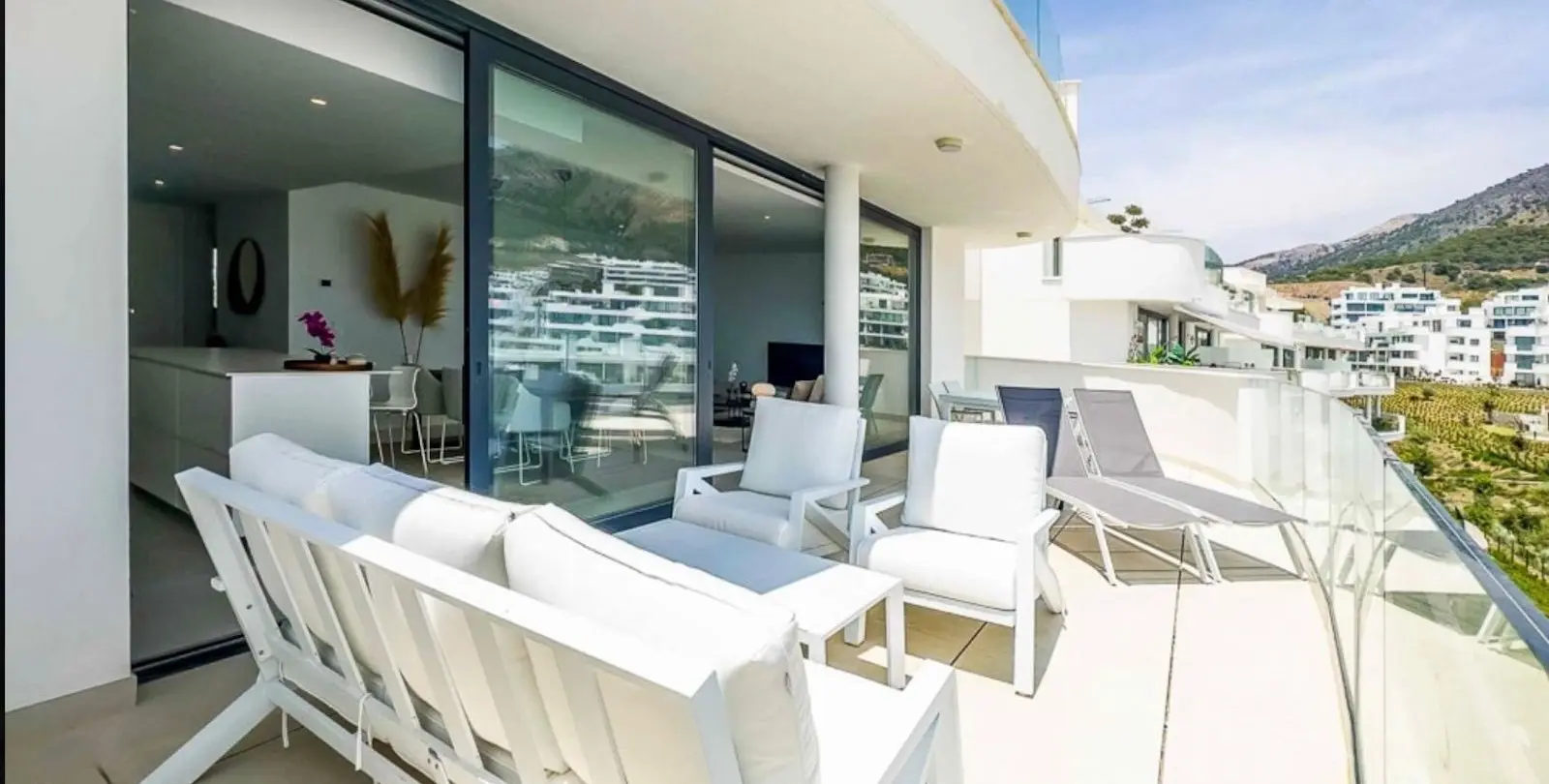 Venta de apartamento en planta media en Fuengirola 14