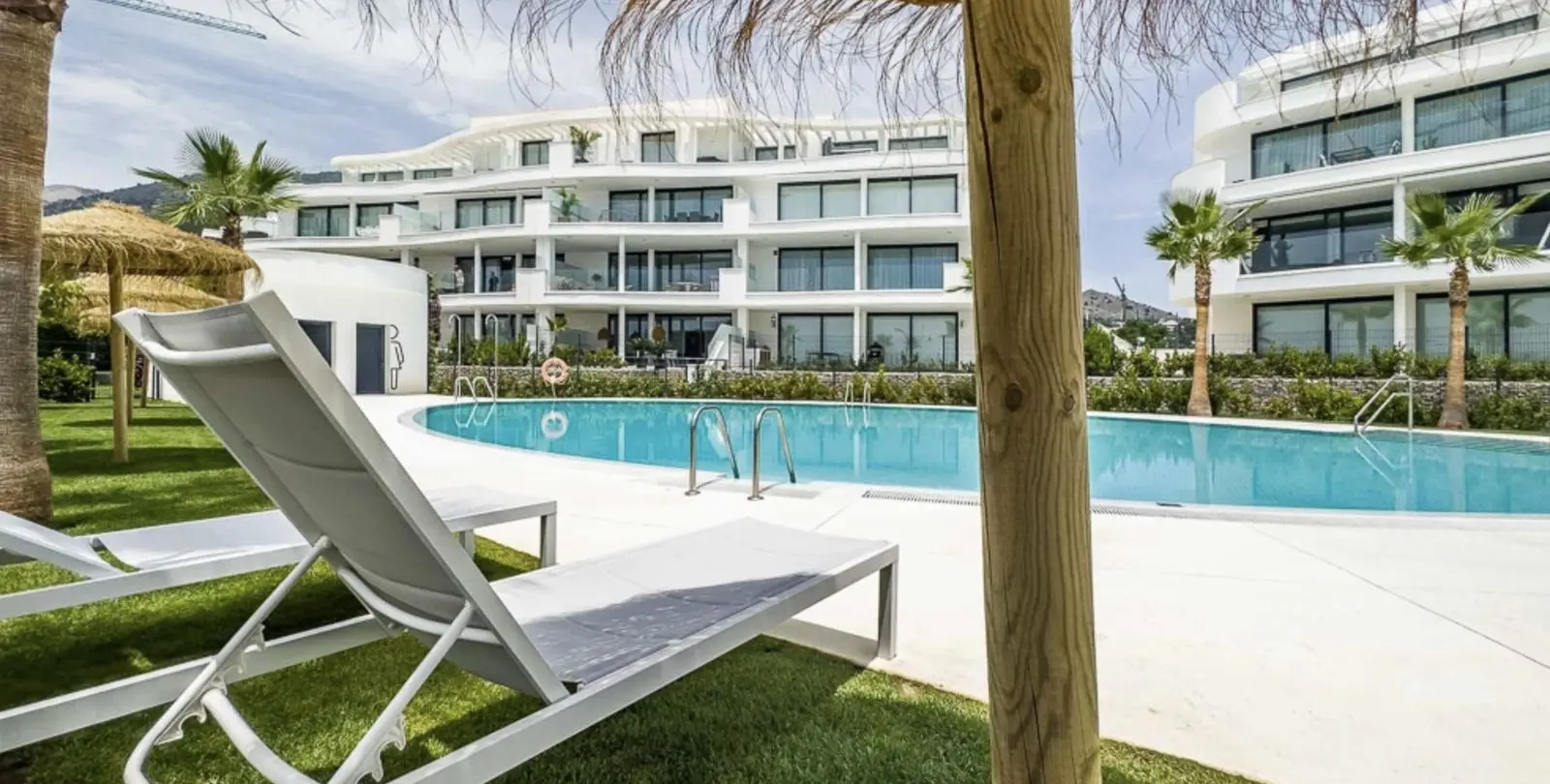 Venta de apartamento en planta media en Fuengirola 26