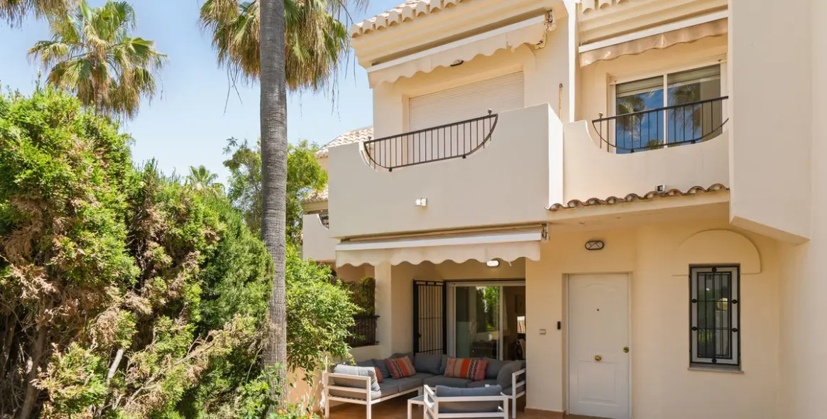 Продажа таунхауса в Costabella 36