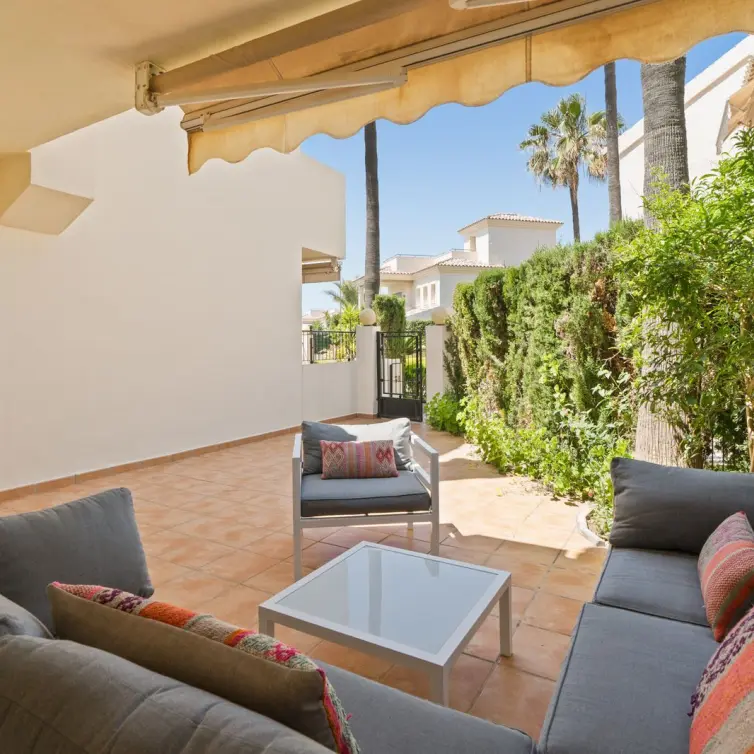 Sale of townhouse in Costabella