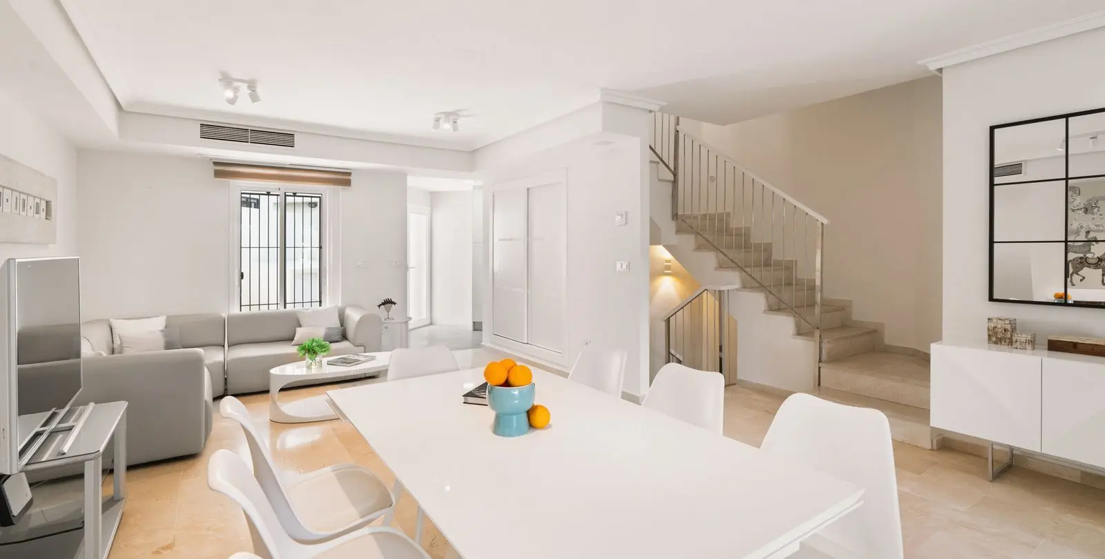 Sale of townhouse in Costabella 7