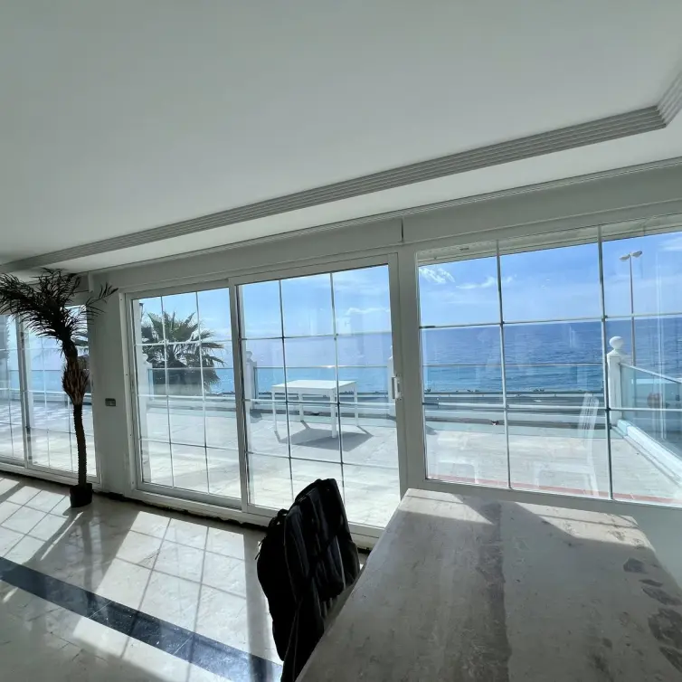 Sale of detached villa in El Chaparral