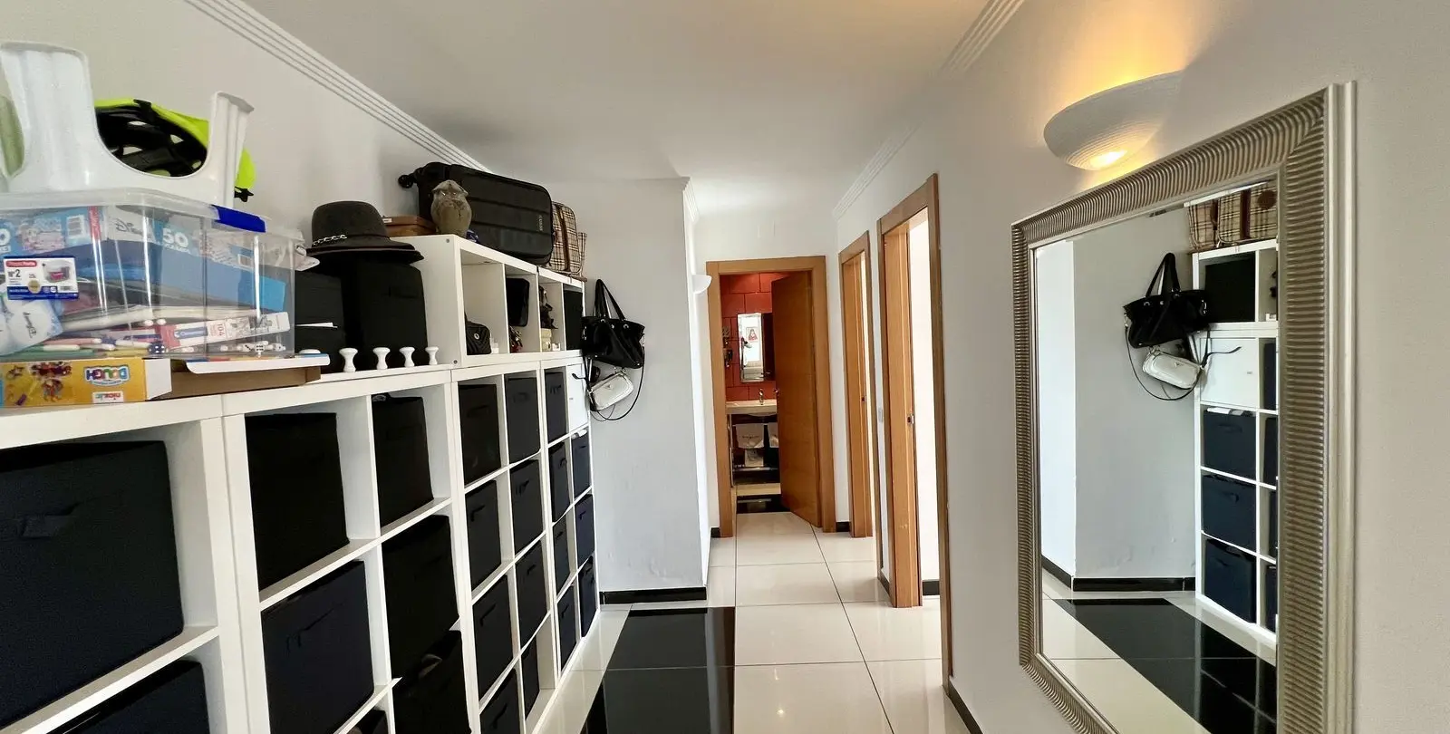 Sale of detached villa in El Chaparral 52