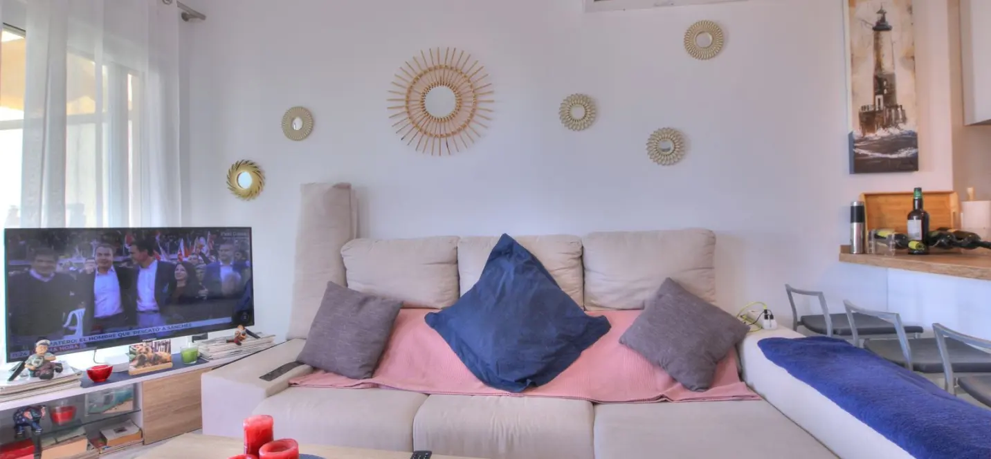 Sale of studio in Elviria 3