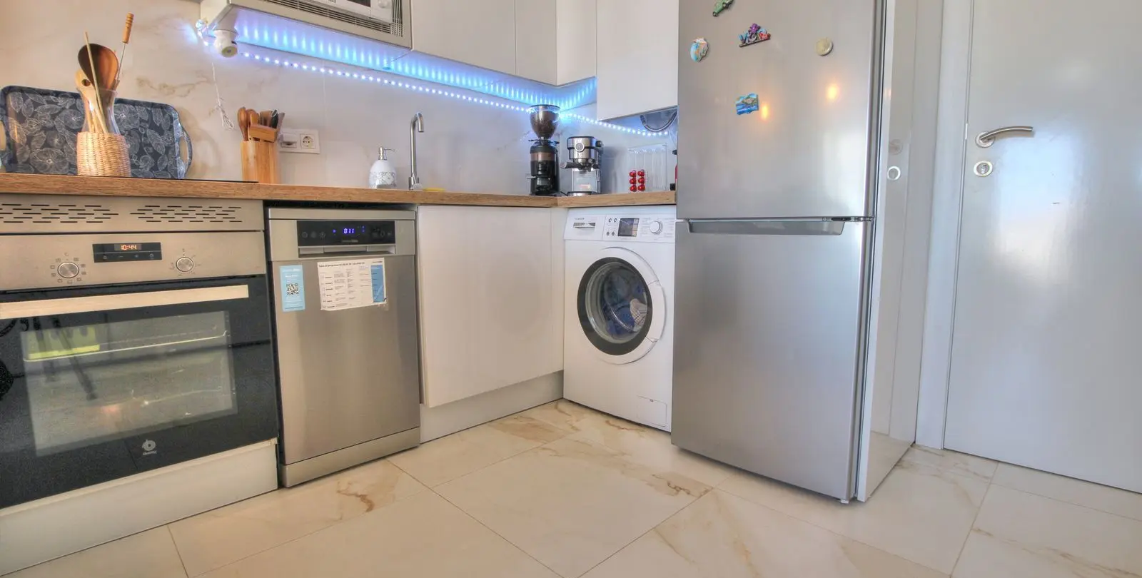 Sale of studio in Elviria 9