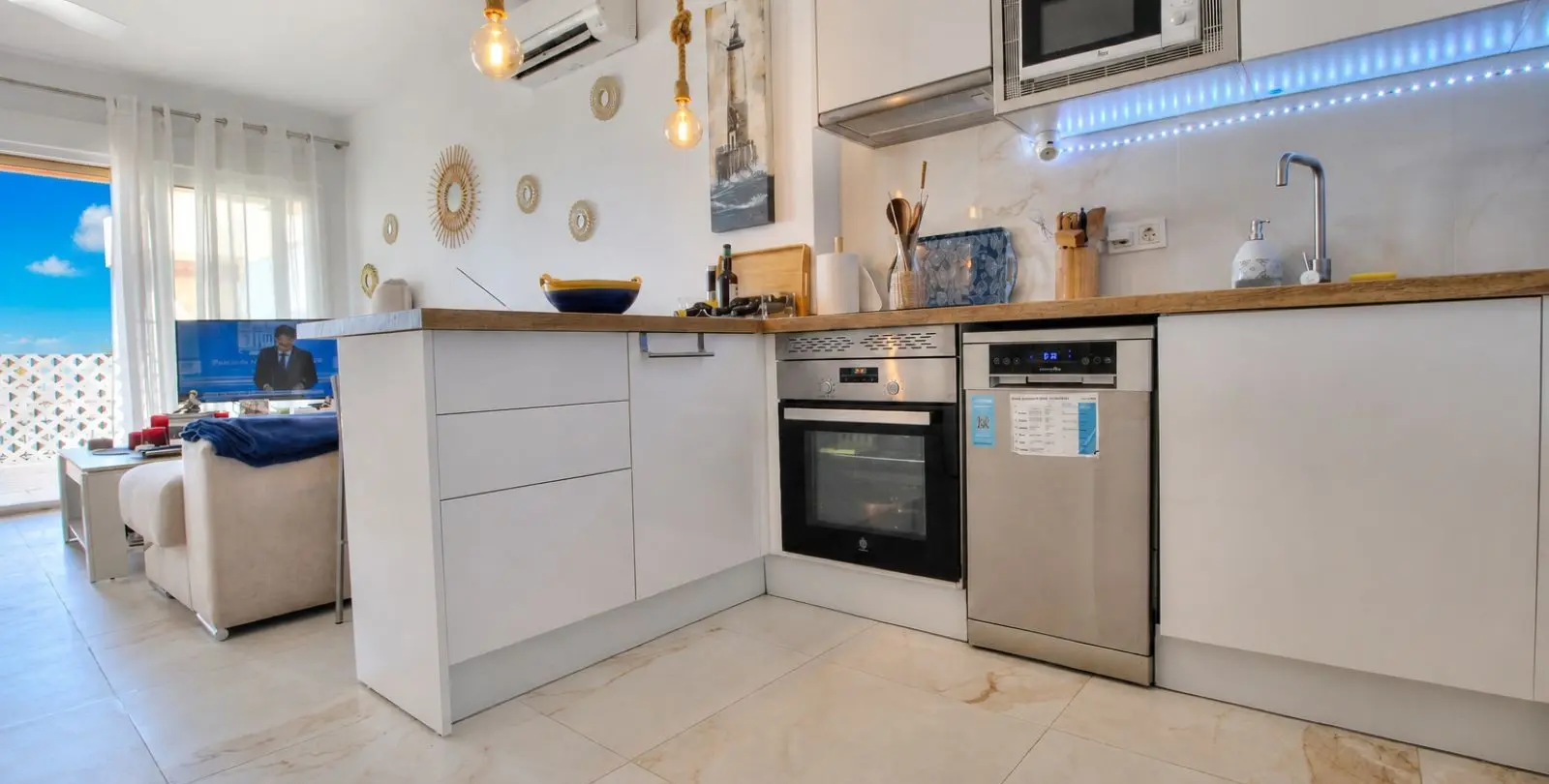 Sale of studio in Elviria 11