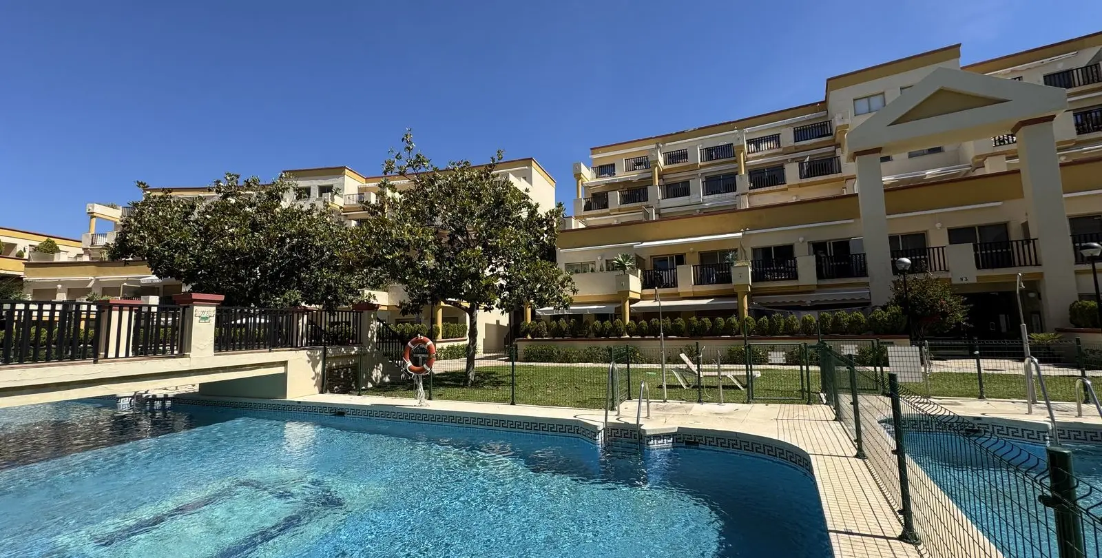 Sale of studio in Elviria 17