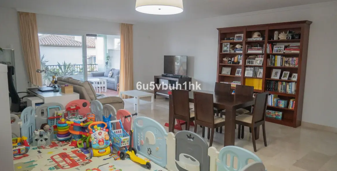 Sale of ground floor apartment in Mijas Costa 9