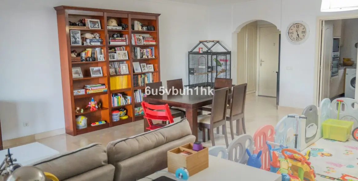 Sale of ground floor apartment in Mijas Costa 11