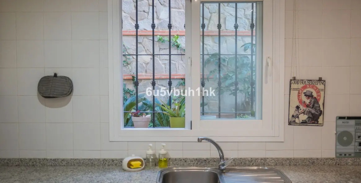 Sale of ground floor apartment in Mijas Costa 16