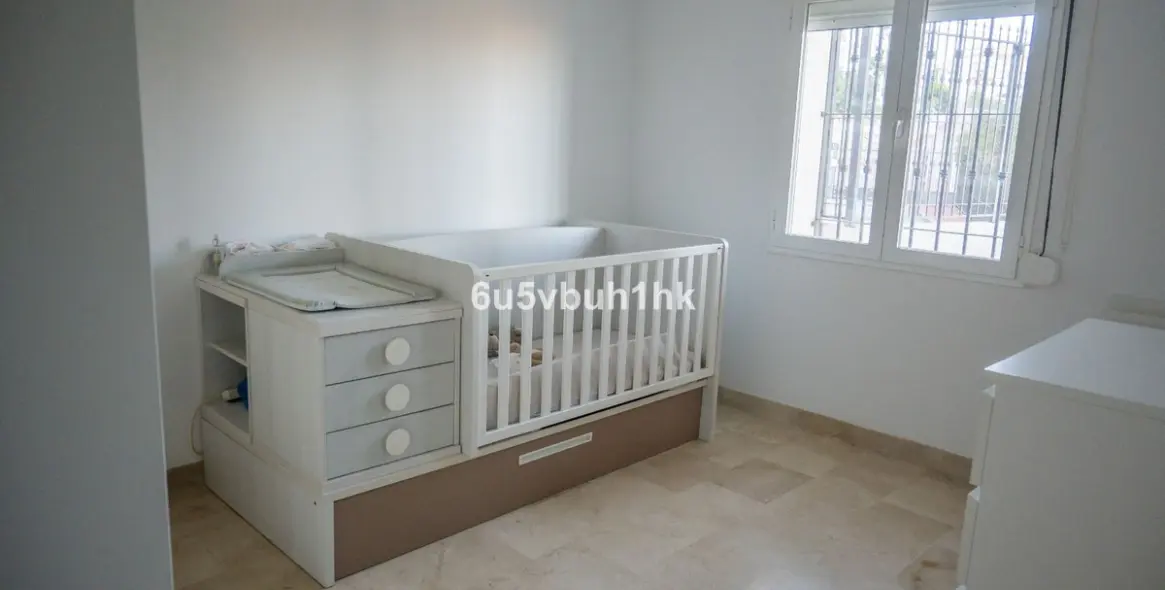 Sale of ground floor apartment in Mijas Costa 25