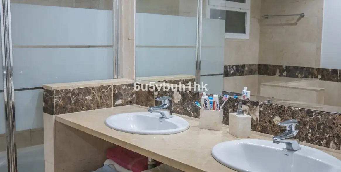 Sale of ground floor apartment in Mijas Costa 37