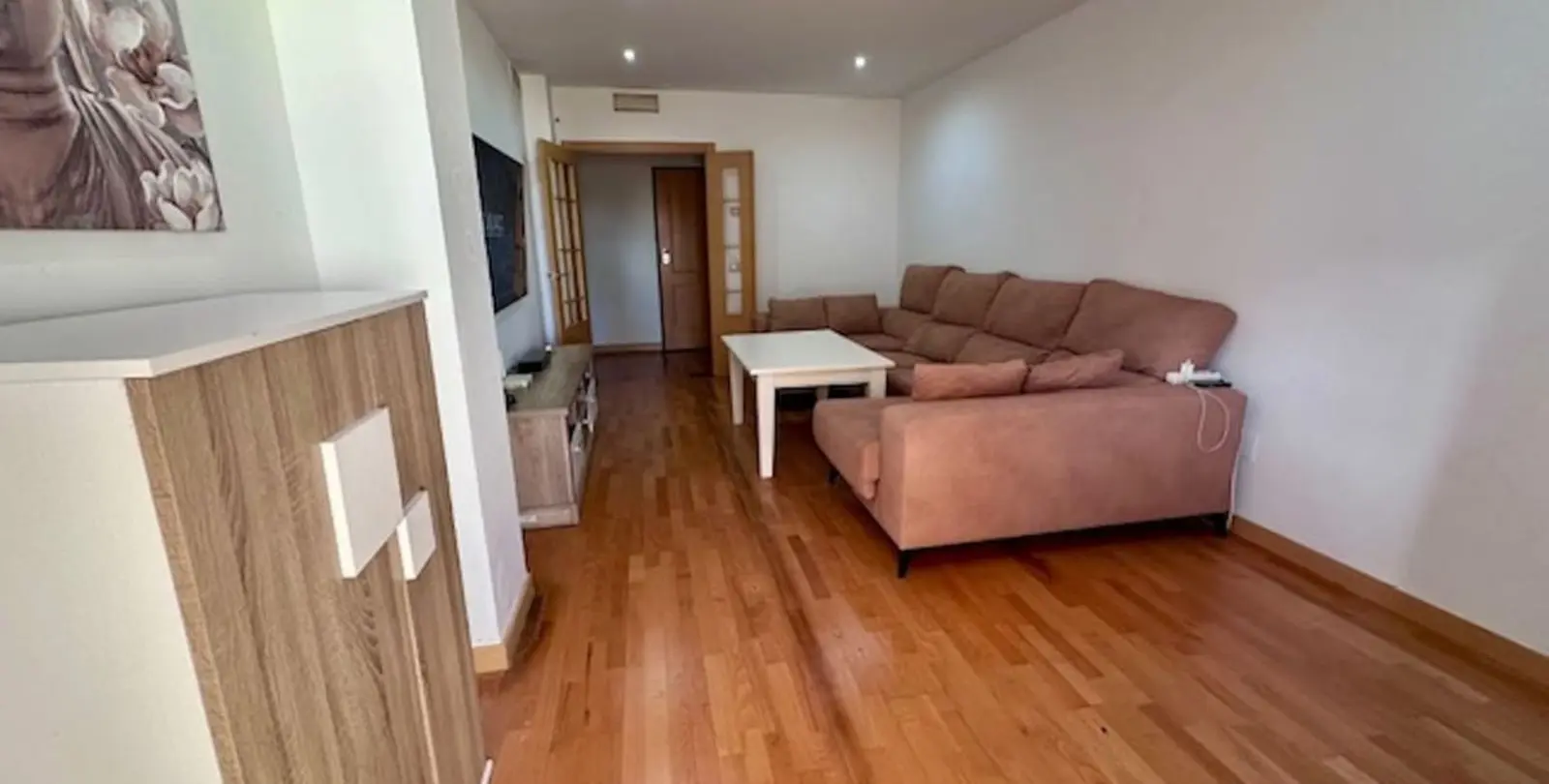 Sale of ground floor apartment in Estepona 3
