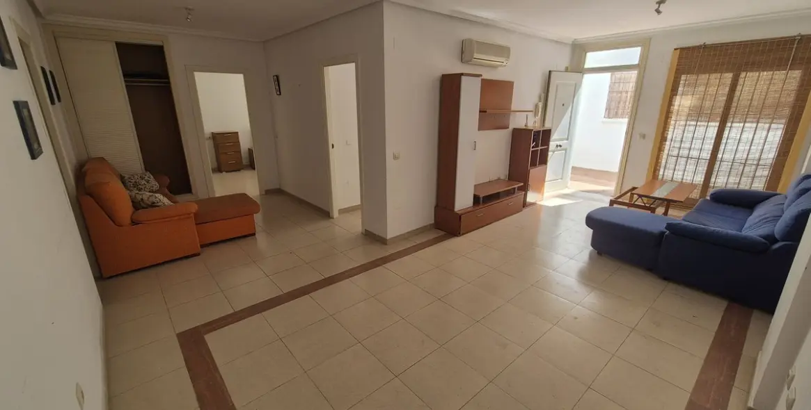 Venta de apartamento en planta baja en Nueva Andalucía 1