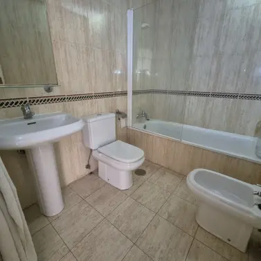 Venta de apartamento en planta baja en Nueva Andalucía
