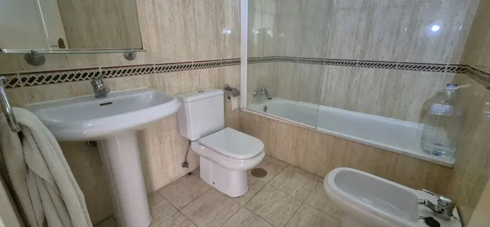Venta de apartamento en planta baja en Nueva Andalucía 3