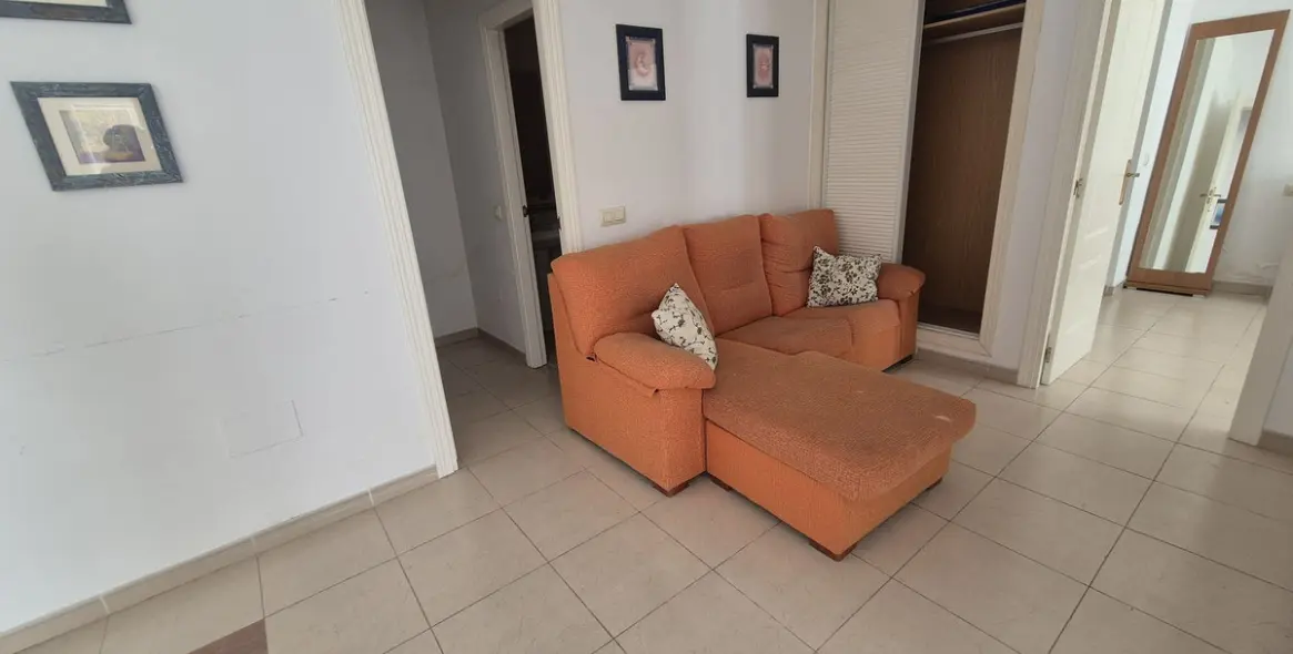 Venta de apartamento en planta baja en Nueva Andalucía 11