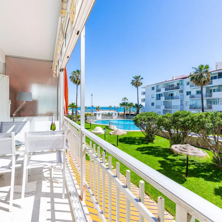 Продажа апартаментов на среднем этаже в Fuengirola
