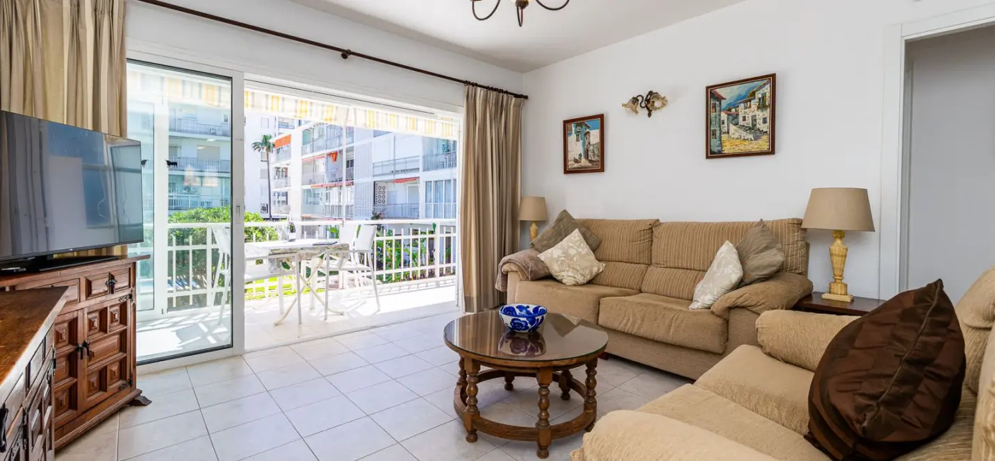 Продажа апартаментов на среднем этаже в Fuengirola 1