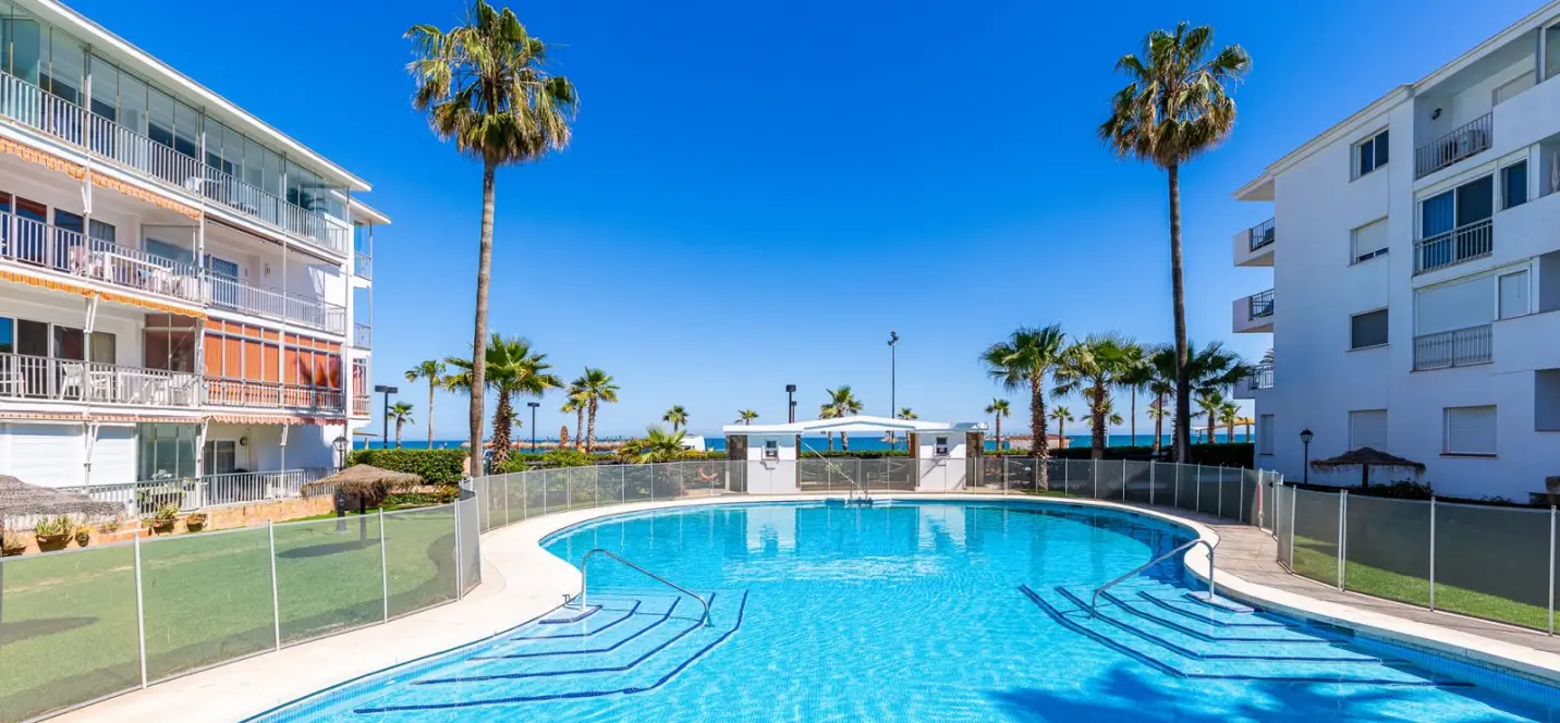 Продажа апартаментов на среднем этаже в Fuengirola 3