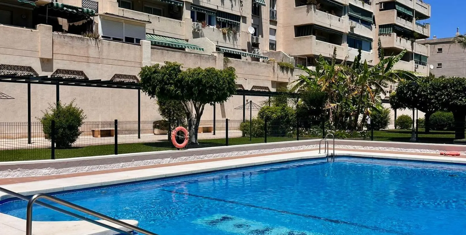 Продажа апартаментов на среднем этаже в Málaga Centro 6