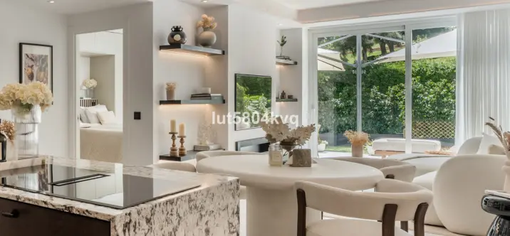 Sale of ground floor apartment in La Quinta 0