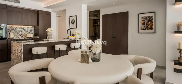 Sale of ground floor apartment in La Quinta 2