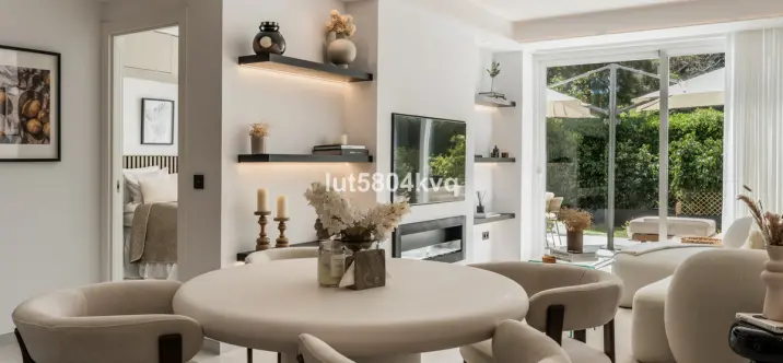 Sale of ground floor apartment in La Quinta 4