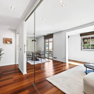 Sale of middle floor apartment in Centro Histórico