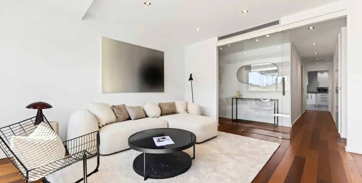 Sale of middle floor apartment in Centro Histórico 3