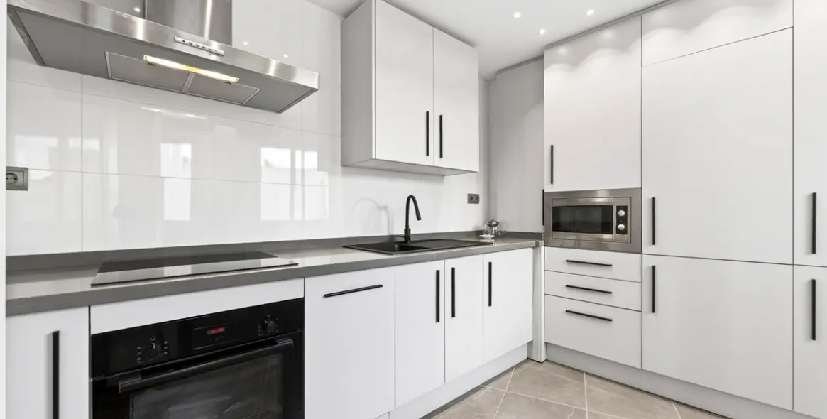 Sale of middle floor apartment in Centro Histórico 8