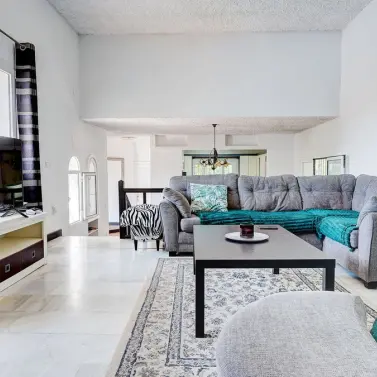 Venta de villa independiente en Sierrezuela